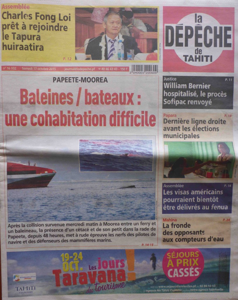 La Depeche Tahiti Baleine dans la passe de PPT page de couv